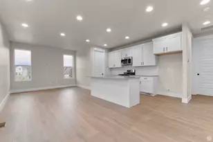 2788 N 3930 W, Lehi, UT 84043 - Photo 7