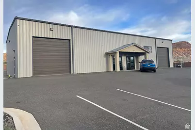 373 S Commerce St, Hurricane, UT 84737 - Photo 1
