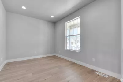 6747 N Desert Crk, Eagle Mountain, UT 84005 - Photo 7