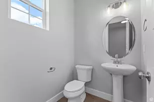 6747 N Desert Crk, Eagle Mountain, UT 84005 - Photo 17