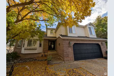 2316 E 1975 N, Layton, UT 84040 - Photo 3