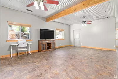 2316 E 1975 N, Layton, UT 84040 - Photo 47