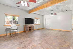 2316 E 1975 N, Layton, UT 84040 - Photo 47