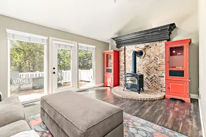 2316 E 1975 N, Layton, UT 84040 - Photo 39