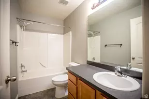 251 E Sunshine Dr, Saratoga Springs, UT 84045 - Photo 25