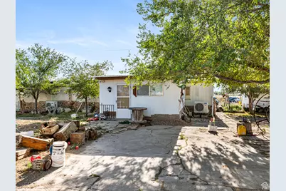 1040 W Center St, Hinckley, UT 84635 - Photo 57