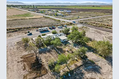 1040 W Center St, Hinckley, UT 84635 - Photo 49