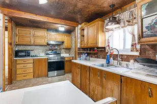 1040 W Center St, Hinckley, UT 84635 - Photo 7