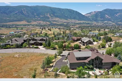 5674 Porcupine Ridge Dr #19, Eden, UT 84310 - Photo 3