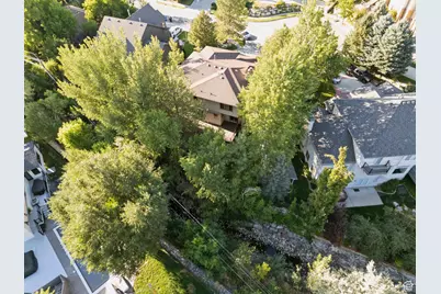 2614 E Tuxedo Cir, Cottonwood Heights, UT 84093 - Photo 85