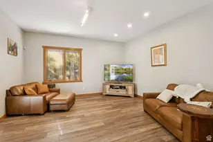 2614 E Tuxedo Circle, Cottonwood Heights, UT 84093 - Photo 27