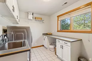 2614 E Tuxedo Circle, Cottonwood Heights, UT 84093 - Photo 53