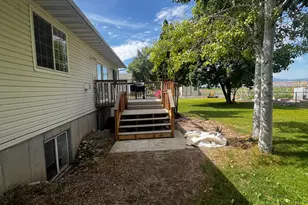 7485 N 2400 W, Amalga, UT 84335 - Photo 25