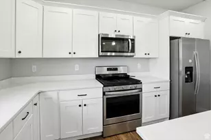 798 W 50 N, Hyrum, UT 84319 - Photo 11