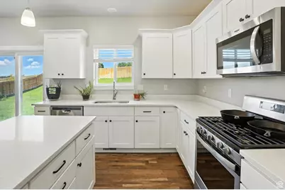 798 W 50 N, Hyrum, UT 84319 - Photo 13