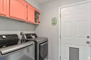 149 E Pioneer Ave, Sandy, UT 84070 - Photo 11