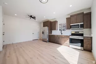 1037 W Rock View Dr View, Hurricane, UT 84737 - Photo 33