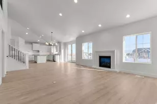 8687 S Rock Lk Ct, West Jordan, UT 84081 - Photo 11