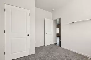 8215 N Clear Rock Rd, Eagle Mountain, UT 84005 - Photo 13