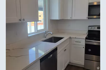 151 E 730 N, Tooele, UT 84074 - Photo 5