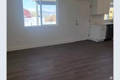 151 E 730 N, Tooele, UT 84074 - Photo 7
