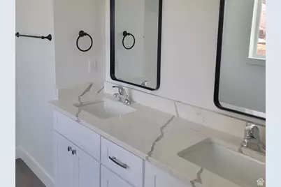 151 E 730 N, Tooele, UT 84074 - Photo 15