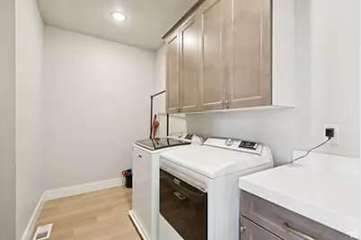 2044 S 4300 W, Taylor, UT 84401 - Photo 39