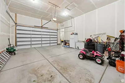 2044 S 4300 W, Taylor, UT 84401 - Photo 57