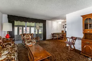 363 Oak Hill Dr, Tooele, UT 84074 - Photo 3