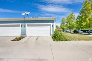 4251 W Lake Bridge Dr, South Jordan, UT 84009 - Photo 31