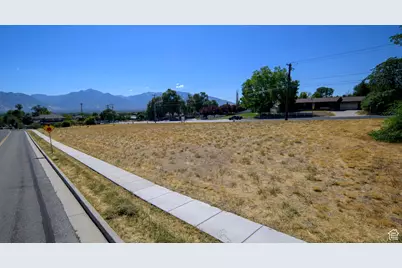 1891 W Jordan Canal Rd, Taylorsville, UT 84129 - Photo 13