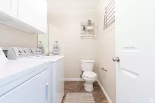 8559 S Sunrise Oak Dr W, West Jordan, UT 84081 - Photo 7