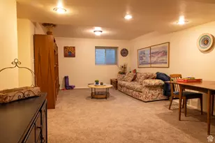 9673 S Chylene Dr, Sandy, UT 84092 - Photo 35