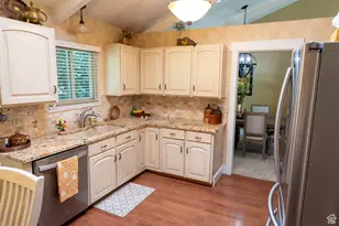 9673 S Chylene Dr, Sandy, UT 84092 - Photo 13