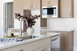 633 E Vandalay Ln E, Draper, UT 84020 - Photo 9