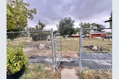 350 W Main St, Emery, UT 84522 - Photo 25