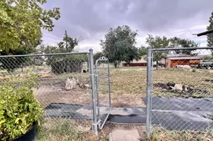 350 W Main St, Emery, UT 84522 - Photo 25