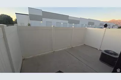 1048 E Scuttlebutt Ln, Saratoga Springs, UT 84045 - Photo 13