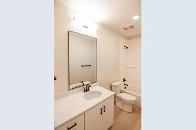 346 E 200 S #A103, Moab, UT 84532 - Photo 9