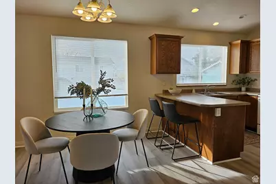 1984 S 1500 W, Woods Cross, UT 84087 - Photo 5