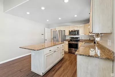 4635 S 2950 W, Roy, UT 84067 - Photo 35