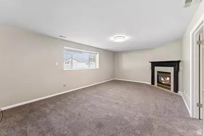 4635 S 2950 W, Roy, UT 84067 - Photo 29