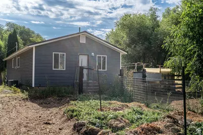 77 N 100 W, Trenton, UT 84338 - Photo 11