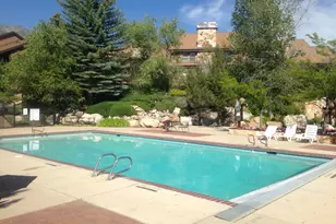 3615 N Wolf Ldg Dr, Eden, UT 84310 - Photo 25