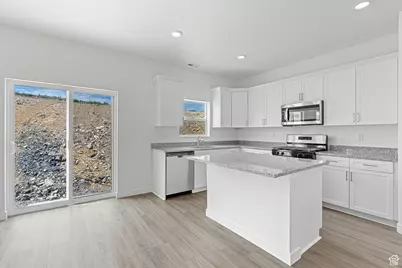 7299 Bald Eagle Way N, Eagle Mountain, UT 84005 - Photo 5