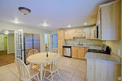 1332 E Cinnamon Ridge Way, Provo, UT 84606 - Photo 17