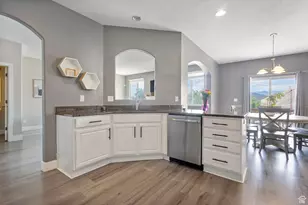 5217 N Fox Hollow Way, Lehi, UT 84043 - Photo 11