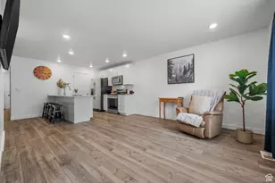 1828 E Eagle View Ln N, Eagle Mountain, UT 84005 - Photo 9