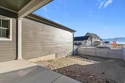 7184 S Sage Run Rd, West Jordan, UT 84081 - Photo 35