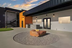 346 E 200 S, Moab, UT 84532 - Photo 5